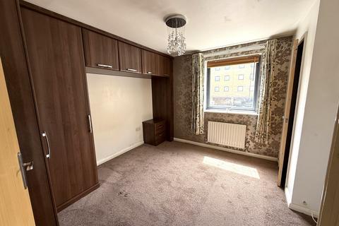 2 bedroom flat for sale, Hirst Crescent, North Wembley, HA9
