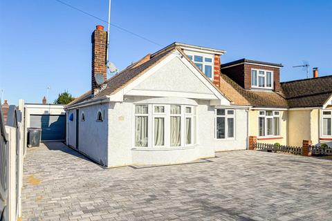 20 Cornhill Avenue, Hockley, SS5 5BZ