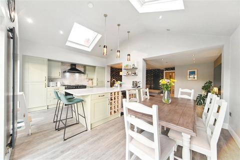 4 bedroom detached house for sale, Woodhouse Lane, East Ardsley, Wakefield, West Yorkshire