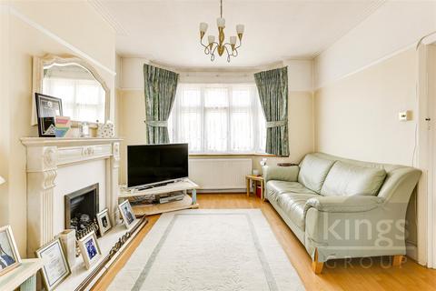 3 bedroom end of terrace house for sale, Lynmouth Avenue, Enfield