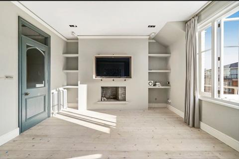 2 bedroom detached house to rent, Fulham Road, London, SW10 9UY