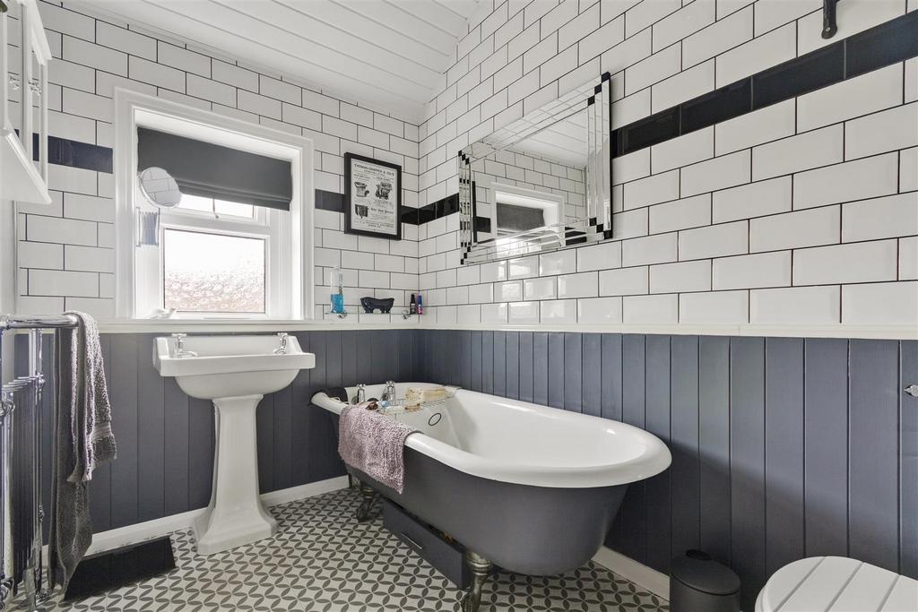 Beautiful house bathroom