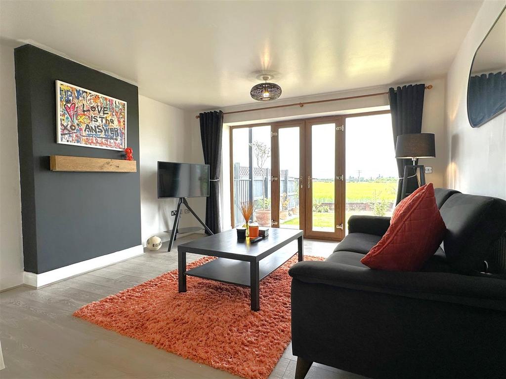 Living Space With French Doors 475