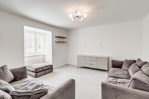 3 bedroom detached house for sale, Alice Gardens, Rochford, SS4