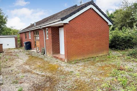 undefined, Yew Tree Avenue, Whittington