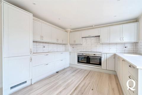 4 bedroom semi-detached house for sale, Scocles Road, Minster on Sea, Sheerness, Kent, ME12
