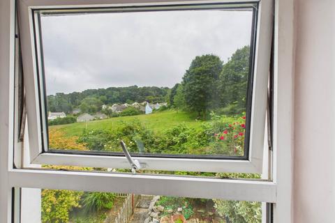 undefined, Gunnislake