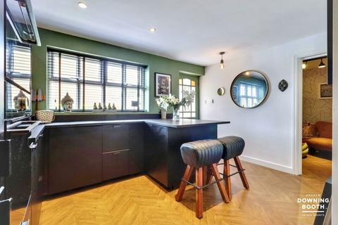 4 bedroom detached house for sale, Redbourn Road, Walsall WS3