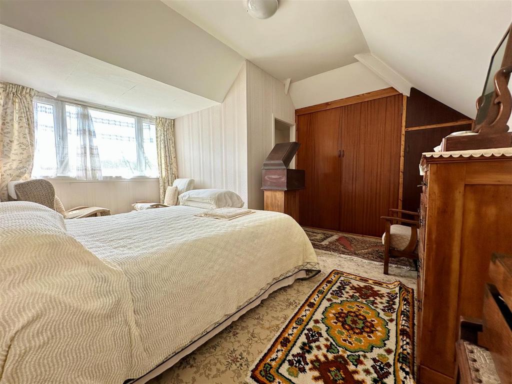 Bedroom One.jpg