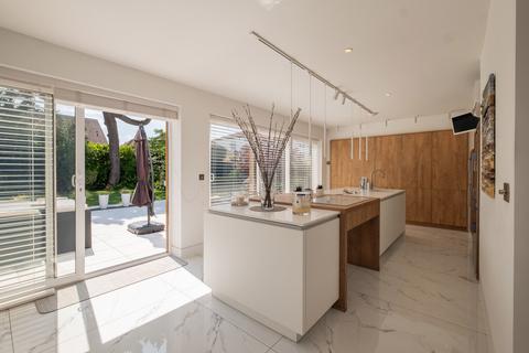 undefined, Clifton Drive, Lytham, FY8