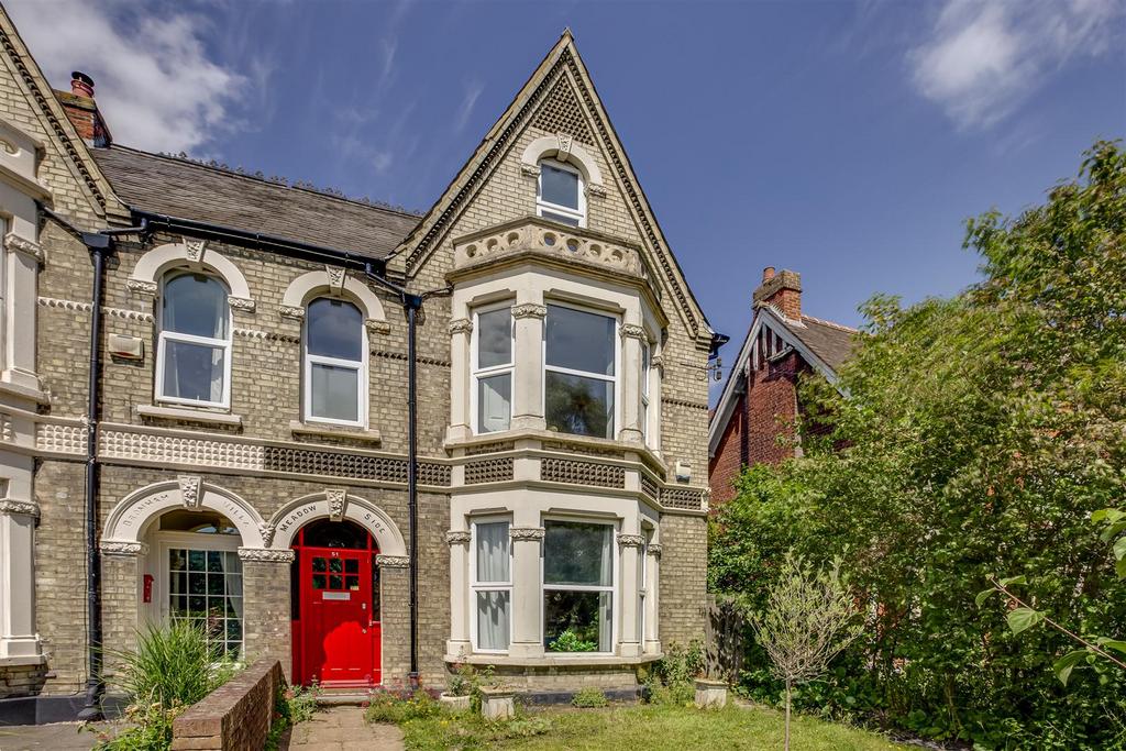 51 London Road, HP11 1 BN-20.jpg