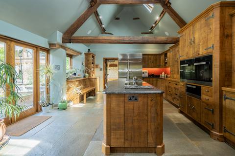 5 bedroom barn conversion for sale, Milton Keynes MK19