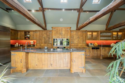 5 bedroom barn conversion for sale, Milton Keynes MK19