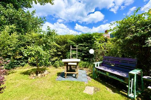 4 bedroom detached house for sale, Dentons Green Lane, Dentons Green