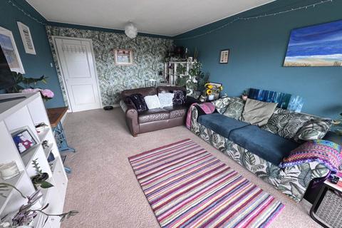 2 bedroom flat for sale, Cranford Avenue, Exmouth EX8