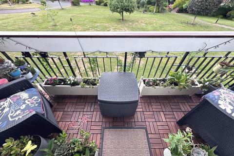 2 bedroom flat for sale, Cranford Avenue, Exmouth EX8