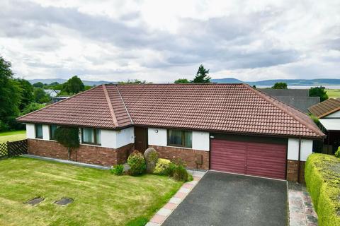 4 bedroom detached bungalow for sale, 8 Wellside Road, Balloch, IV2 7GS
