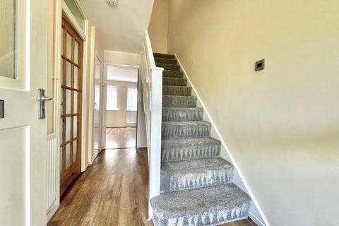 undefined, Arrow Close, Luton, LU3