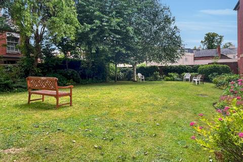 2 bedroom retirement property for sale, Kinmond Court Kenilworth Street, Leamington Spa, Warwickshire, CV32