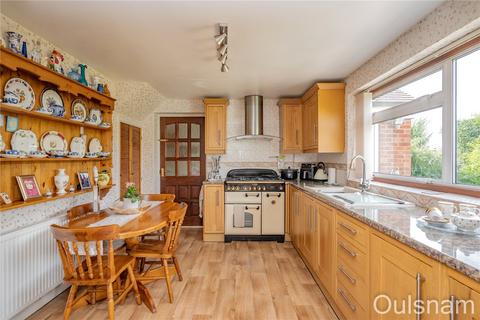 3 bedroom detached house for sale, Kidderminster Road, Bromsgrove, Worcestershire, B61