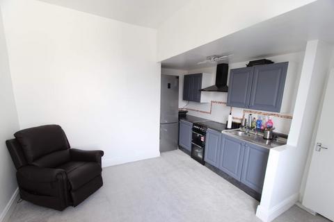 1 bedroom townhouse for sale, Flat  -  Walmersley Road, Bury