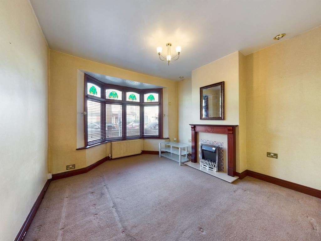 House in Romford - View 2