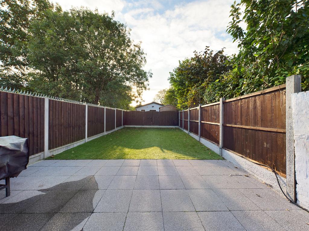 House in Romford - View 5