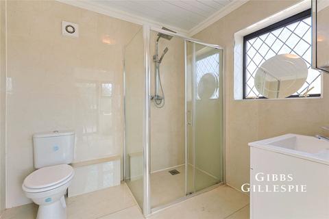 undefined, Clayton Crescent, Brentford, TW8