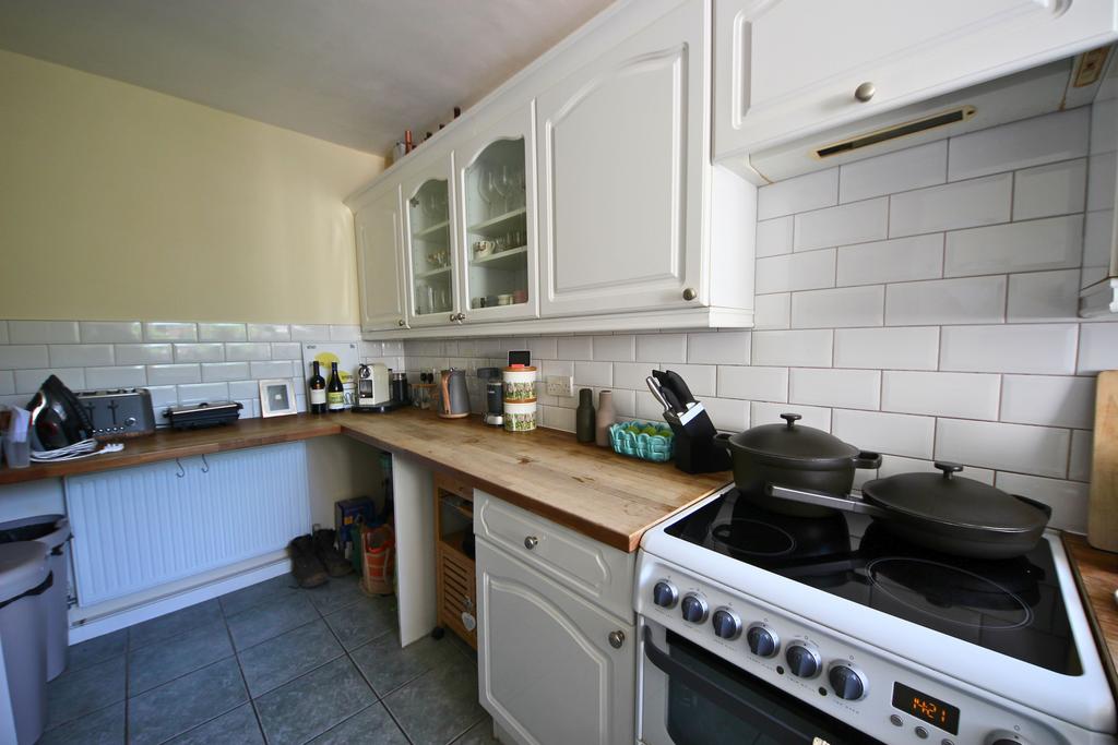 Kitchen 3