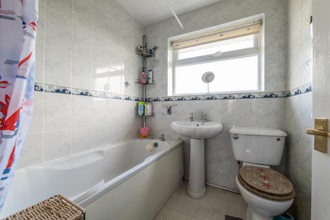 72 Ashtree Road, Barton Under Needwood, Burton-on-trent, DE13 8LJ