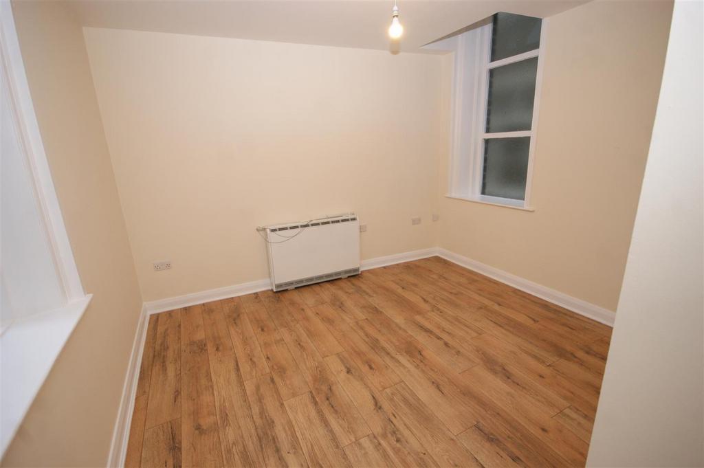Photo 3.jpg