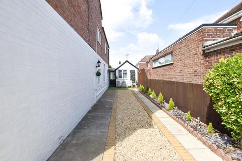 8 bedroom house for sale, Sunningdale Drive, Skegness, PE25