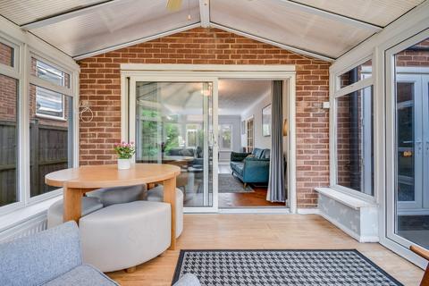 5 bedroom detached house for sale, Torquay Road, Springfield, Chelmsford