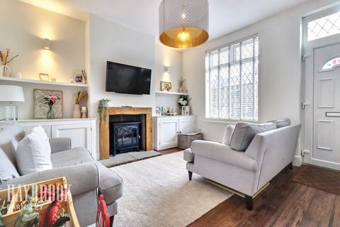 3 bedroom semi-detached house for sale, Sheffield Road, Birdwell