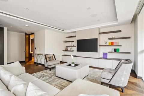 3 bedroom house for sale, Balmoral House,  Earls Way