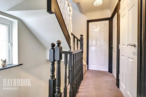 98 Highgate, Wombwell, Barnsley, S73 0FH
