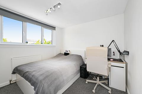 267 Eskhill, Penicuik, EH26 8DF