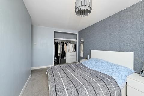 267 Eskhill, Penicuik, EH26 8DF