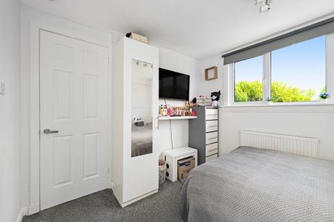 267 Eskhill, Penicuik, EH26 8DF
