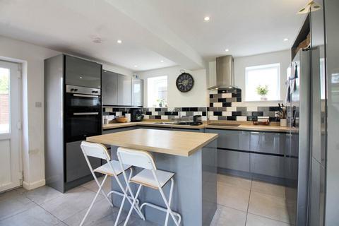 undefined, Palmer Avenue, Aylesbury