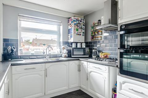 16 Badsworth Road, Warmsworth, Doncaster, DN4 9LH