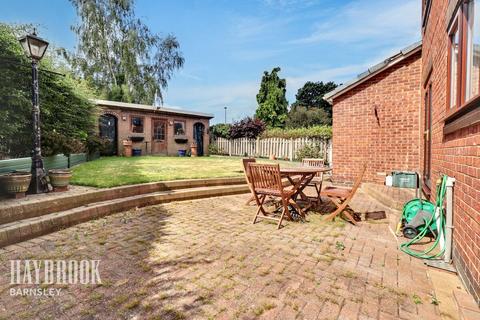 4 bedroom detached house for sale, Linburn Close, Royston