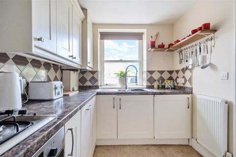 3 bedroom end of terrace house for sale, Bath Hill, Keynsham, Bristol