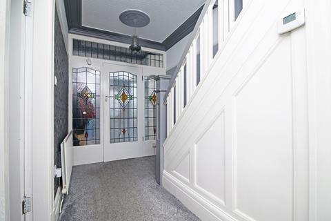 3 bedroom semi-detached house for sale, Argyll Road, Bispham, Blackpool, FY2