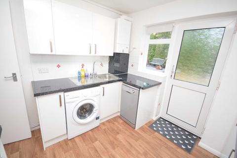 2 bedroom maisonette to rent, Mount Nugent, Chesham HP5