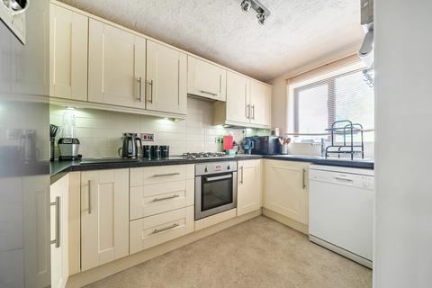 7 Water View, Horley, RH6 9GW