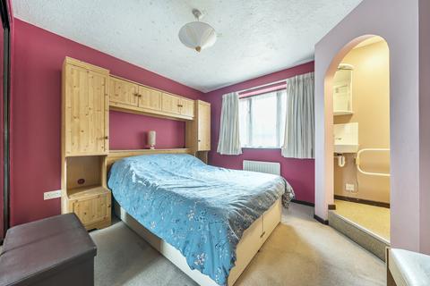 7 Water View, Horley, RH6 9GW