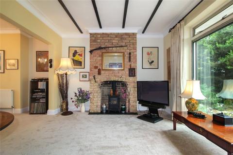 undefined, St. James Gardens, Westcliff-on-Sea, Essex, SS0