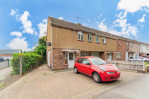 undefined, Pinkwell Lane, Hayes UB3