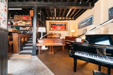 Terraced house for sale, Tilehouse Street, Hitchin